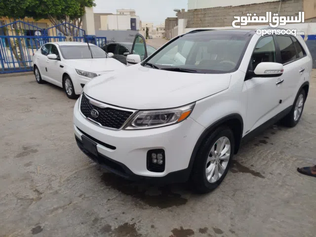 Used Kia Sorento in Tripoli