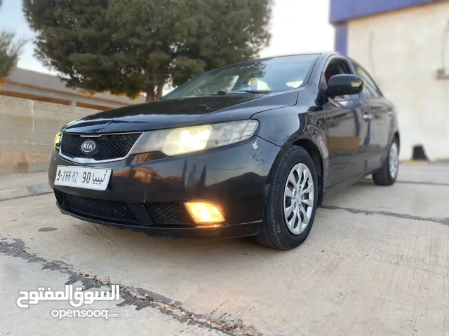 Used Kia Cerato in Tripoli