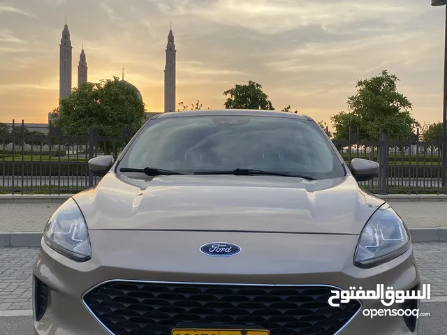 Ford Escape Standard in Al Dakhiliya