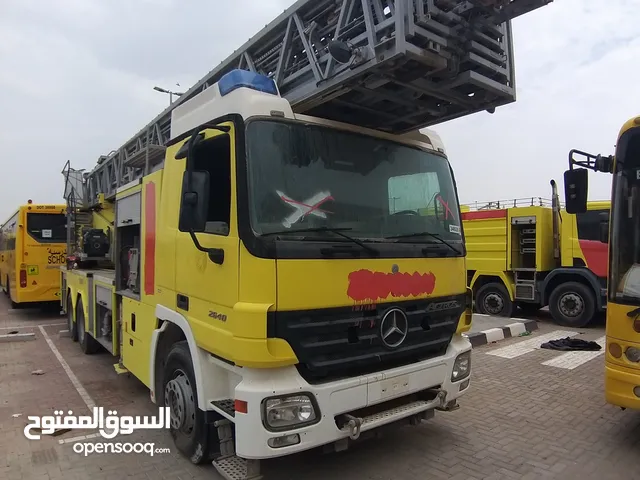 شاحنة سلم مطافي حالة ممتازة
