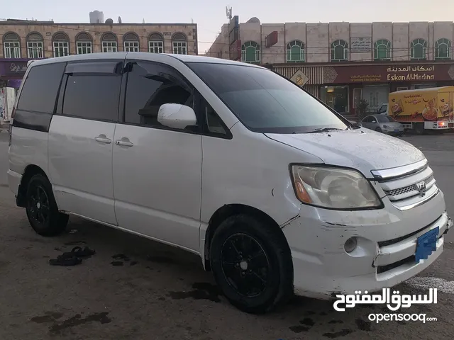 Used Toyota Voxy in Sana'a