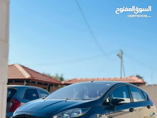 فيستا بنطافتها بتلاقيش بالسوق والبيع كاش او نص بنص 2016 رخصه