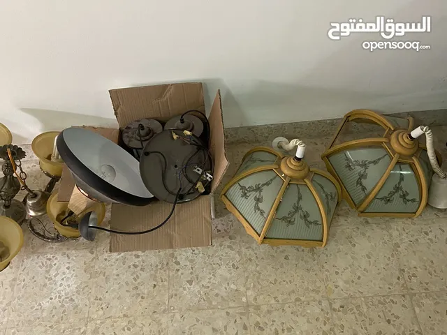 مجموعة ثريات للبيع