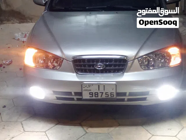2002 هيونداي افانتي