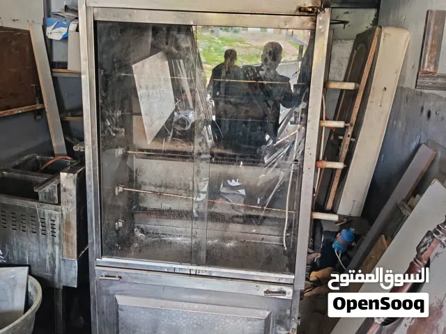 عجانه ومقلى بطاطا وشوايه دجاج وهود صغير وصاج قطايف