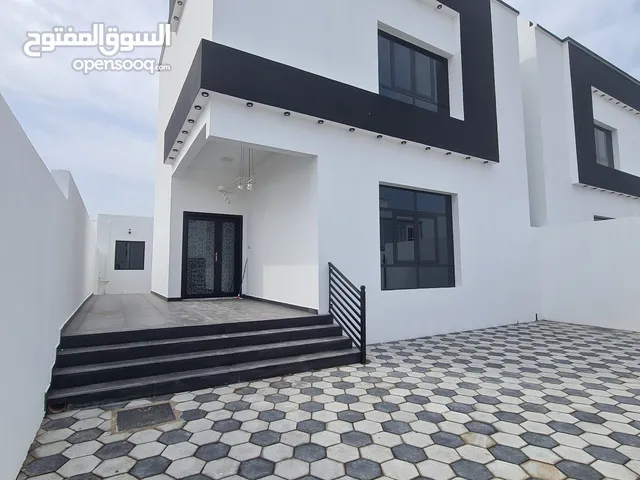 320 m2 4 Bedrooms Villa for Sale in Al Batinah Barka