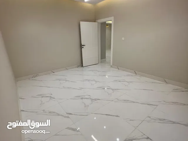 30 m2 More than 6 bedrooms Apartments for Sale in Tabuk Al Bawadi