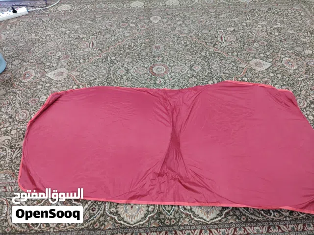مظلة زجاج سياره قطعتين