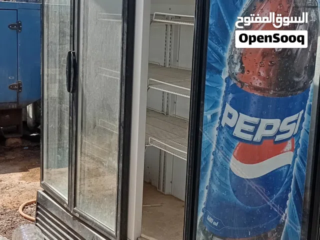 ثلاجات عرض مستعملة وشغالة