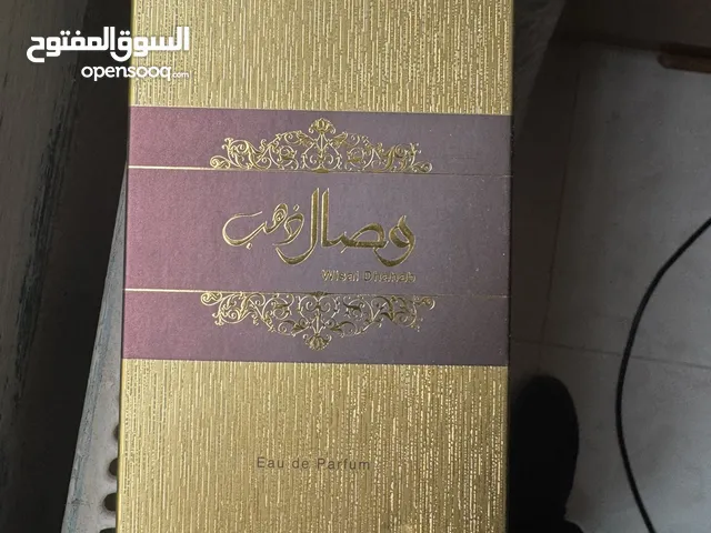 عطر اجمل وصال الذهب الاصلي 50مل لكلا الجنسين متبقي فيه تقريبا 45مل بسعر 15 دينار