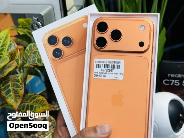 iPhone 17Promax256Gb Orange Arabic version Less use 100% battery good phone
