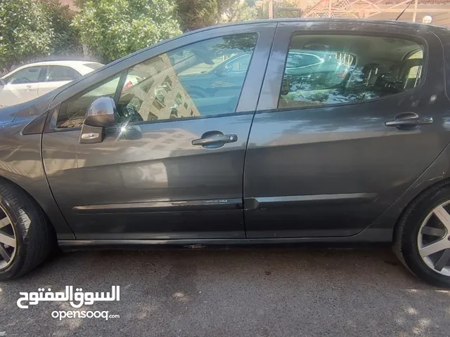 Used Peugeot 308 in Zarqa