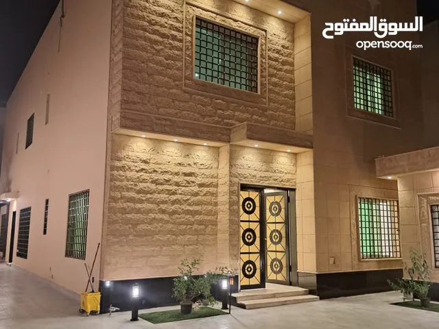 450 m2 5 Bedrooms Villa for Rent in Al Riyadh Al Ghadir