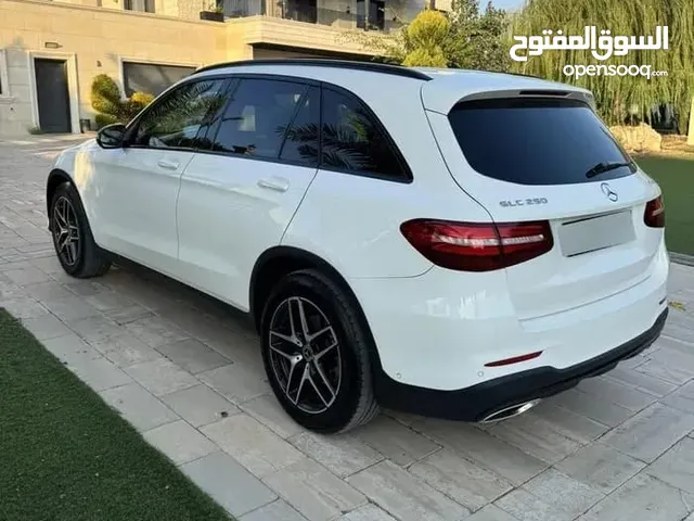 مرسيدس 2018 GLC 250 فل اضافات تيسير 2021 فحص كرتونه تامين وترخيص سنه مجانا جب بحالة الوكالة كاش فقط