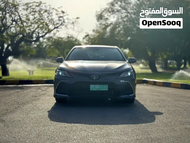 2019 تويوتا كامري LE