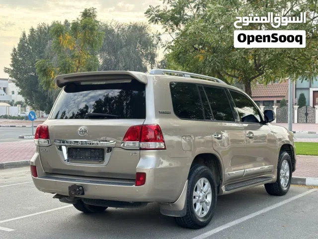 2011 Toyota Land Cruiser GXR