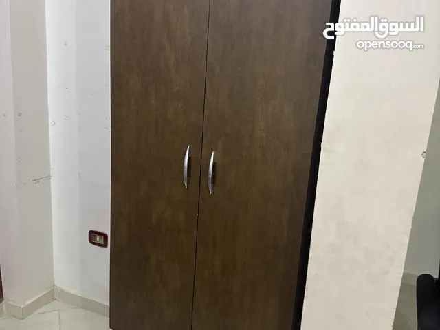 دولاب ملابس