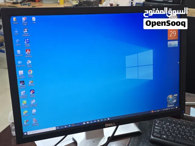 شاشة نوع ديل قلابة VGA تحديث شاشة 60 هرتز تشتغل ع VGA