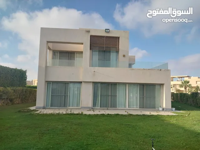 350 m2 4 Bedrooms Villa for Rent in Matruh Other