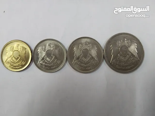 طقم قروش مصرية قديمه ونادره، نقشة الصقر الحالة انسر