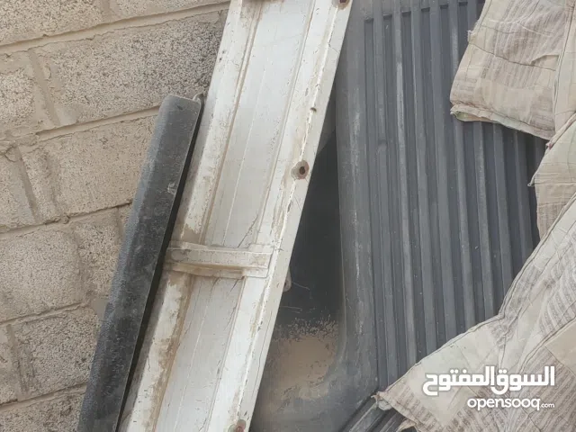جوانب دباب عفريت باب خلفي وجنب يمين وشمال للبيع