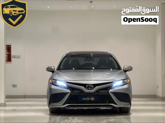 تويوتا كامري xse فول مواصفات