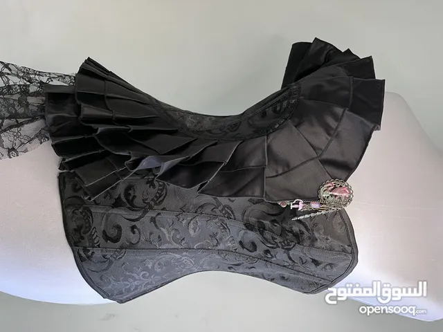 كورسيه اسود