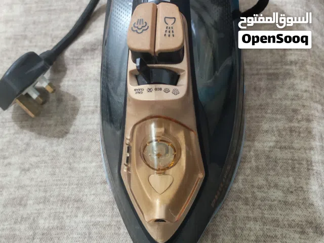 مكواة بخار ماركة فيليبس بقوة 2600 واط شغاله تمام صناعة اندونيسيا Philips Iron 2600W working fine