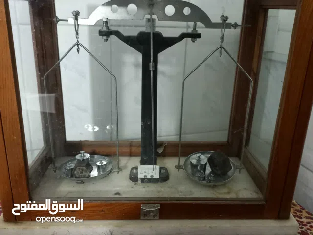 ميزان اثري قيمه كل الوزن 250 جرام