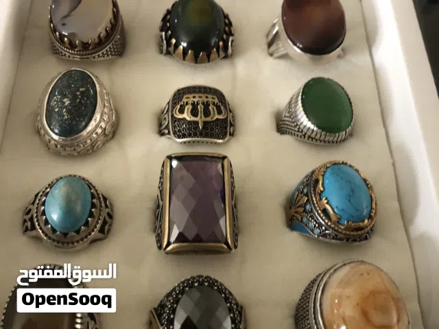 خواتم فضه 925 للبيع أحجار كريمه صاغه مميزه باسعار مناسبة جدا. عقيق وياقوت ومصور.