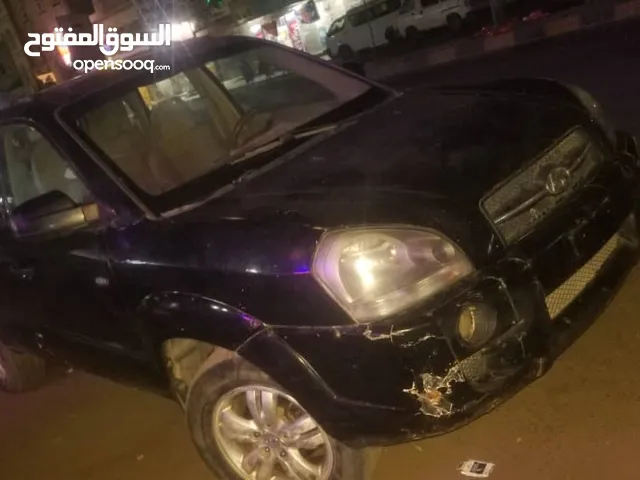 عررطه العرطات توسان 6بسطون تماتيك مجمرك جاهز السعر عرررررطه العرطات سيارة نضيفه قوي