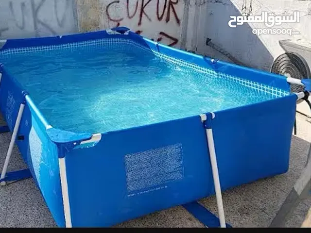 مسبح جديد للبيع