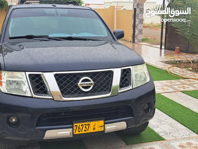 Used Nissan Pathfinder in Al Dhahirah