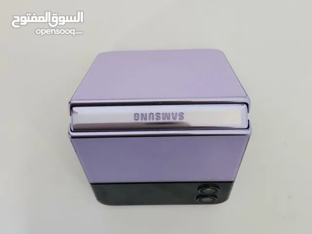 Samsung Galaxy Z Flip4 5G 512 GB in Baghdad