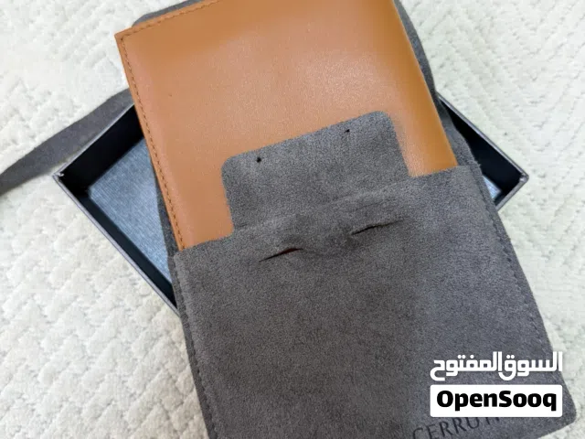 محافظ شيروتي