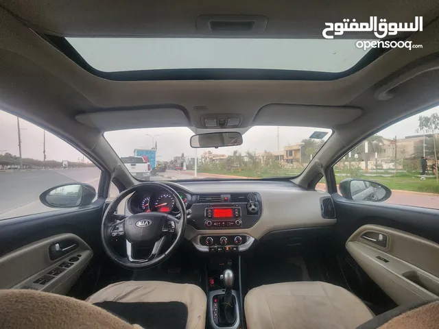 السلام عليكم من رخصه الأدمن لبيع سياره كيا ريو هاج باك موديل 2014 السياره كامله اي نقص مابيها رقم بص