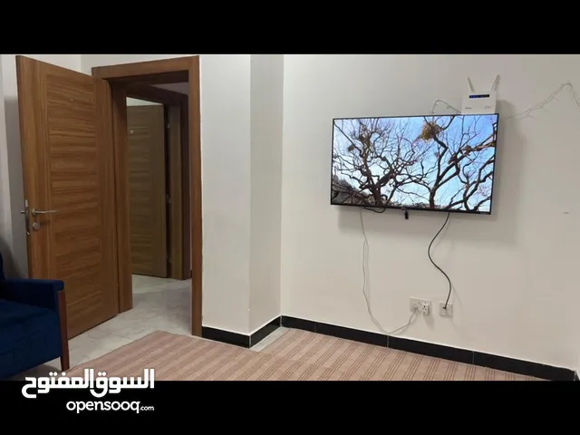 شقة سكنية مفروشة للايجار في مجمع الامل 1 السكني