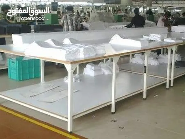 طاولة تفصيل قماش