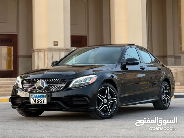 مرسيدس بنز C300 ملكي