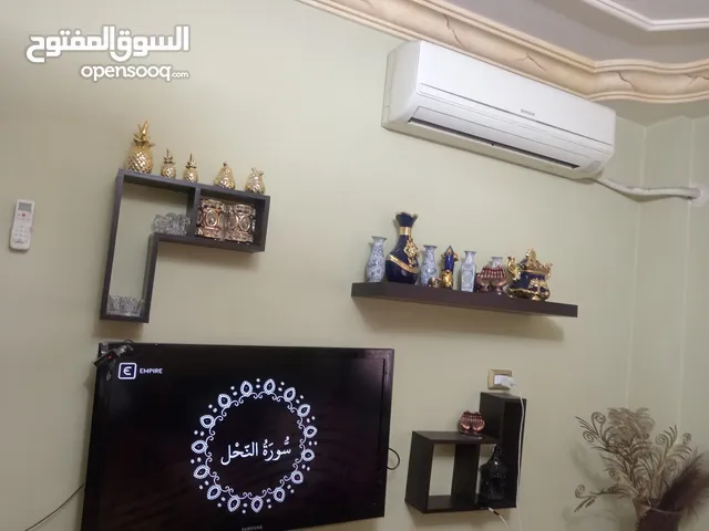 4 رفوف مستعمل بحال الجديد