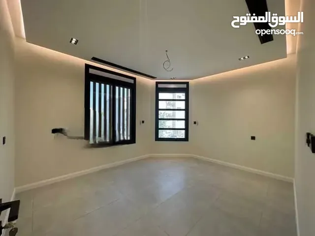 170 m2 5 Bedrooms Apartments for Rent in Jeddah Ar Rawdah