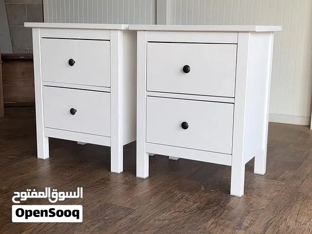 كومدي جانبي ماركة ايكيا للبيع