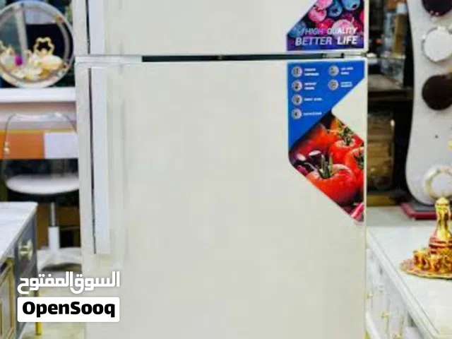 ثلاجة كينود حجم 22 اللون ابيض مشجر بذهبي