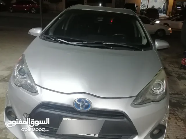 Used Toyota Prius in Zarqa