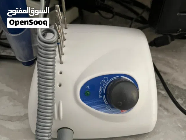 معدات للاظافر