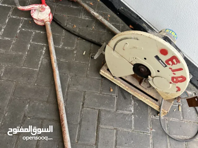 مضخة وقود يدوي العدد 2 السعر 20 دينار