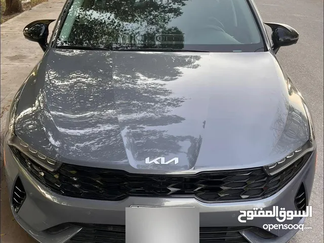 كيا كي فايف 24 وارد امريكي الضرر كما موضح بصور فول مواصفات للاخير السعر 23.500 دولار بيع او مراوس