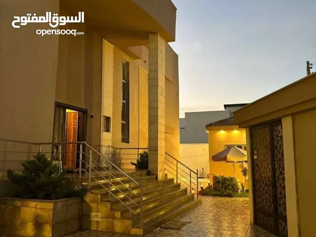 260 m2 4 Bedrooms Villa for Sale in Benghazi Qar Yunis