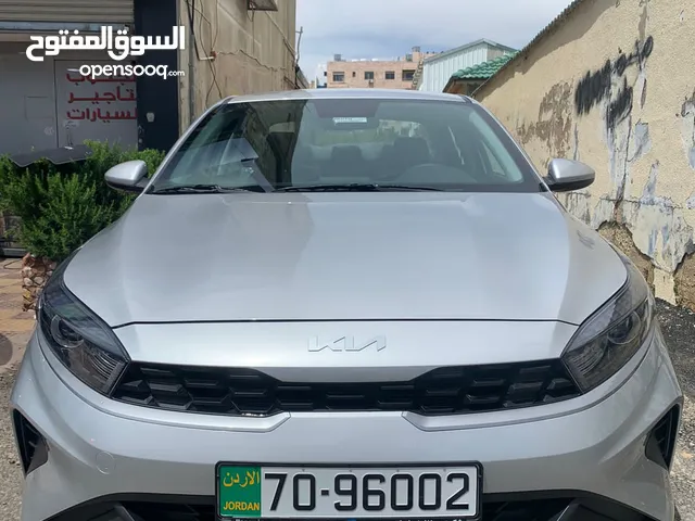 Sedan Kia in Amman