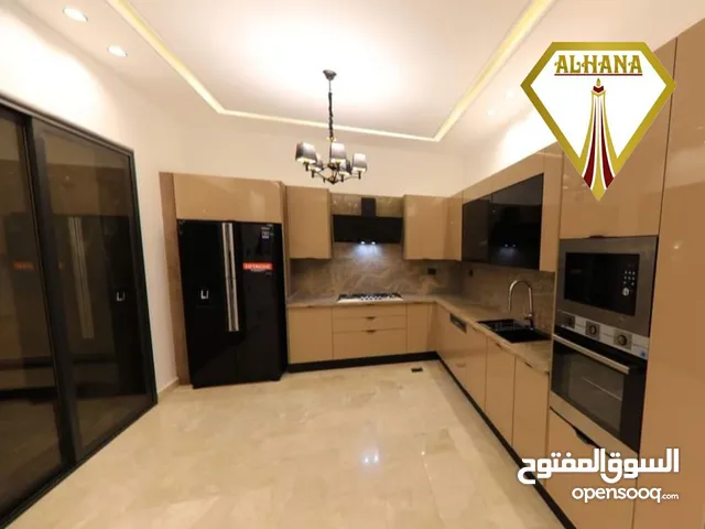 345 m2 5 Bedrooms Villa for Sale in Tripoli Al-Sabaa